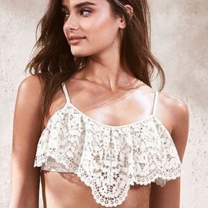 2/$25💖 NWT VS Body By Victoria Bralette